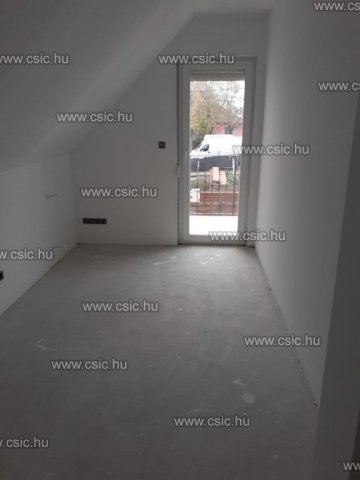 Eladó téglalakás, Budaörsön 108.2 M Ft, 3 szobás