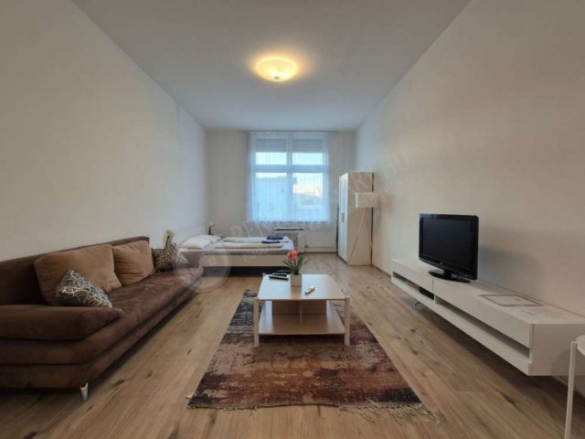 Kiadó téglalakás, albérlet, XIII. kerületben, Váci úton