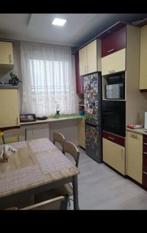 Eladó panellakás, Nyíregyházán, Fazekas János téren 39.5 M Ft