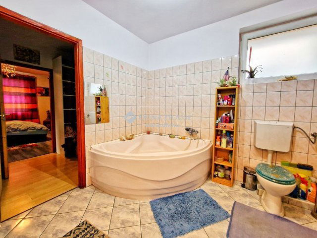 Eladó családi ház, Üllőn 149 M Ft, 4 szobás