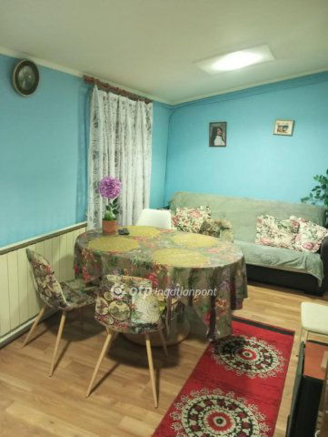 Eladó családi ház, Verpeléten 17 M Ft, 3 szobás