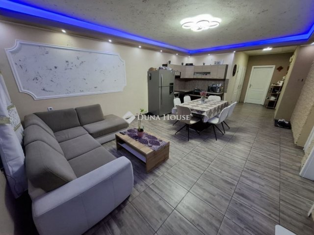 Eladó családi ház, Budapesten, XXI. kerületben 67.9 M Ft