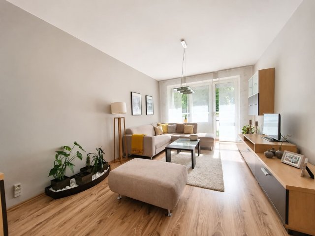 Eladó panellakás, Szombathelyen, Nagy László utcában 58.5 M Ft