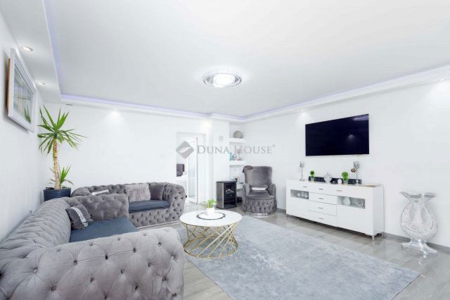 Eladó családi ház, Jánossomorján 99.9 M Ft, 3 szobás