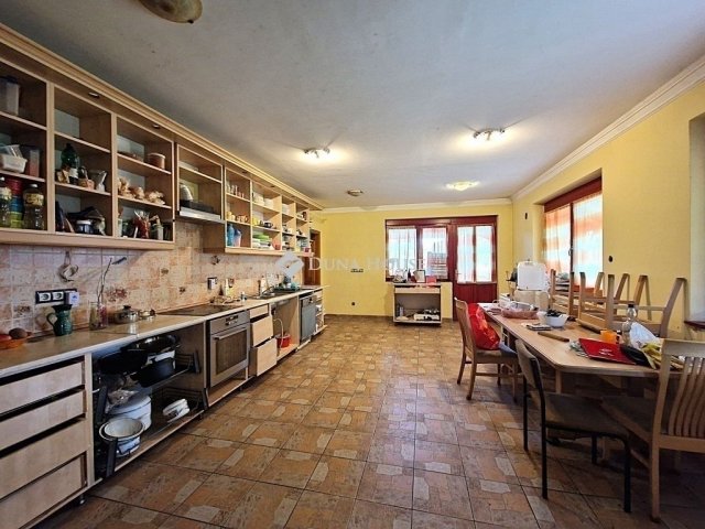 Eladó családi ház, Gyömrőn 115 M Ft, 3 szobás