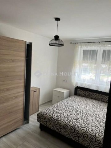 Kiadó téglalakás, albérlet, Hajdúszoboszlón 200 E Ft / hó