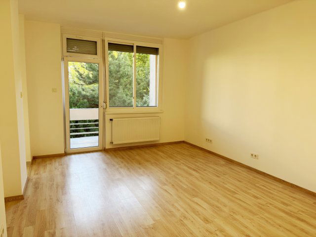Eladó téglalakás, Budapesten, XXI. kerületben 58 M Ft, 2 szobás