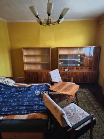 Eladó családi ház, Kompolton 19 M Ft, 3+1 szobás