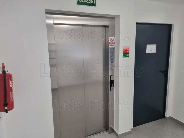 Eladó téglalakás, Siófokon 89 M Ft / költözzbe.hu