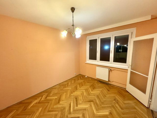 Eladó téglalakás, Budapesten, XI. kerületben, Etele úton