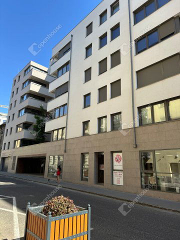Eladó téglalakás, Budapesten, VIII. kerületben 69 M Ft, 1 szobás