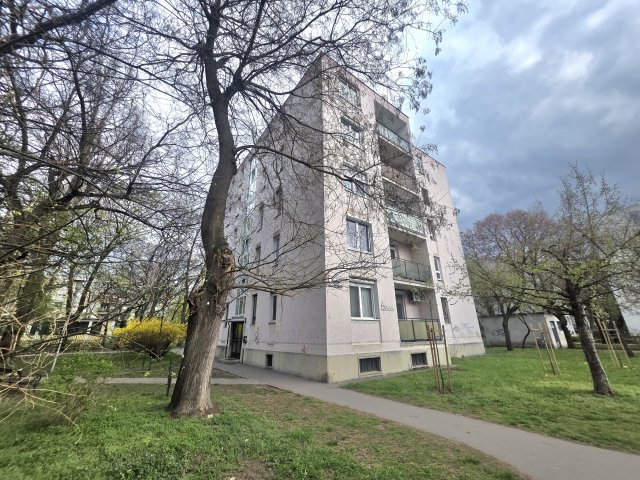 Eladó téglalakás, Budapesten, IX. kerületben, Toronyház utcában