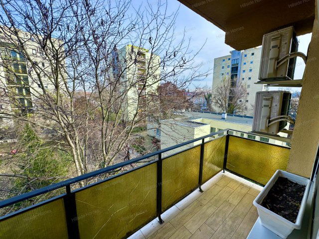 Eladó téglalakás, Budapesten, XI. kerületben 94.9 M Ft, 2 szobás