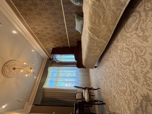 Eladó családi ház, Nyíregyházán 1250 M Ft, 15+1 szobás