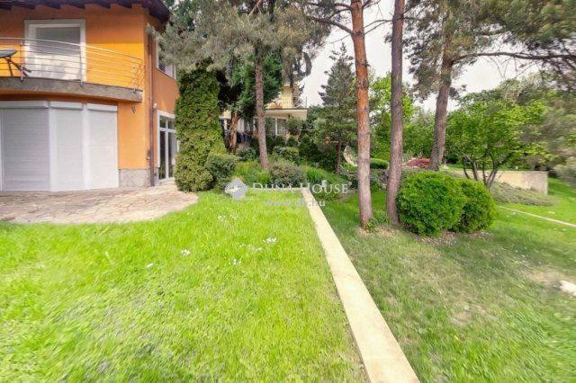 Eladó családi ház, Budapesten, II. kerületben 379 M Ft, 4 szobás