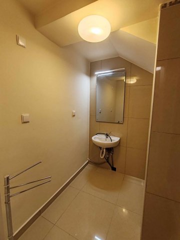 Eladó ipari ingatlan, Pécsett 29.9 M Ft / költözzbe.hu