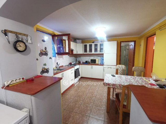 Eladó családi ház, Dömsödön 38.9 M Ft, 3 szobás