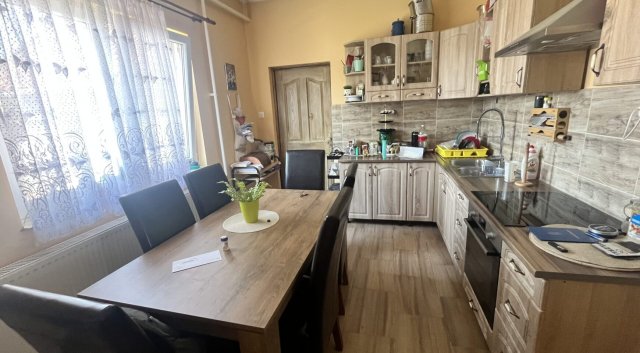 Eladó családi ház, Sarkadon 18 M Ft, 2 szobás