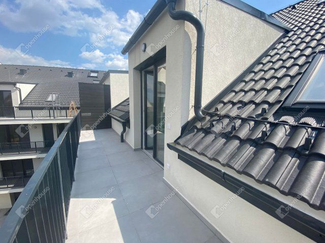 Kiadó téglalakás, albérlet, Szegeden 180 E Ft / hó, 3 szobás