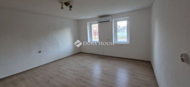 Eladó családi ház, Mindszenten 17.9 M Ft, 3 szobás