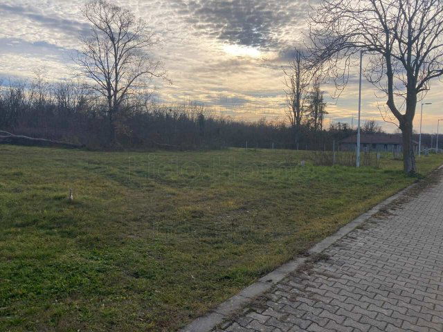 Eladó telek, Balatonszárszón 128 M Ft / költözzbe.hu