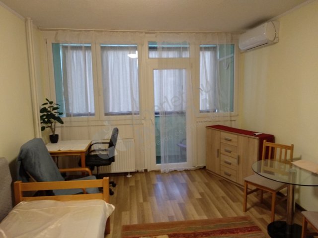 Kiadó panellakás, albérlet, VIII. kerületben, Práter utcában