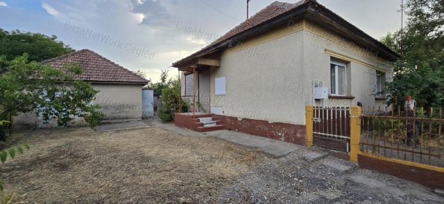 Eladó családi ház, Újszilváson 26.9 M Ft, 3 szobás