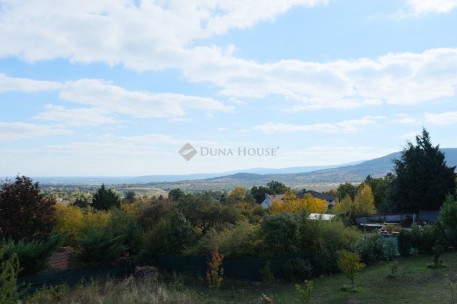 Eladó családi ház, Szentendrén 220 M Ft, 5 szobás