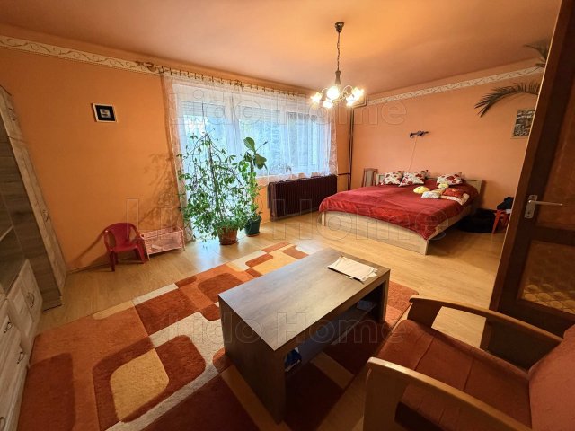 Eladó családi ház, Kaposváron 75 M Ft, 4 szobás