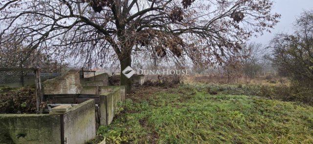 Eladó családi ház, Polgárdin 27.5 M Ft, 2 szobás