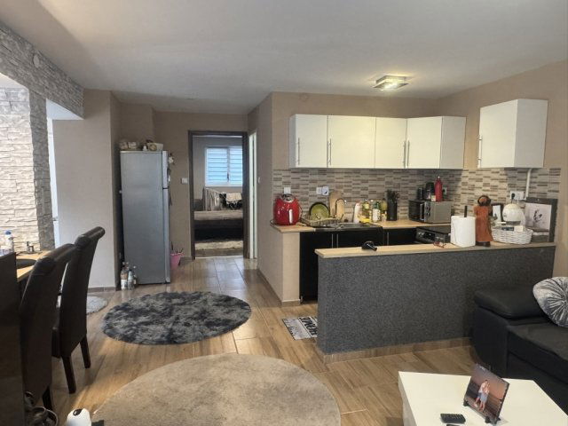 Eladó családi ház, Hevesvezekényen 27.9 M Ft, 2 szobás