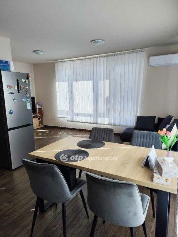 Eladó téglalakás, Tiszavasváriban 25.5 M Ft, 1+2 szobás