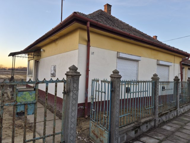 Eladó családi ház, Jármiban 20.8 M Ft, 4 szobás