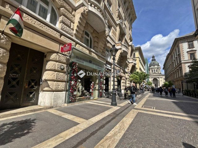 Kiadó téglalakás, albérlet, Budapesten, V. kerületben, 1 szobás