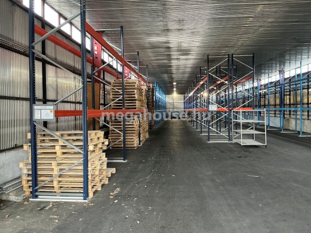 Kiadó ipari ingatlan, Budaörsön 1180 E Ft / hó