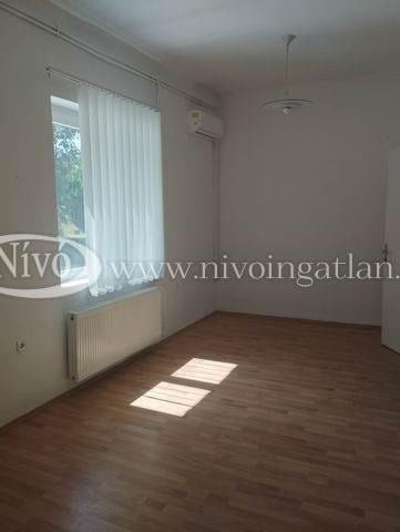 Eladó mezogazdasagi ingatlan, Balatonfűzfőn 155 M Ft, 16+2 szobás