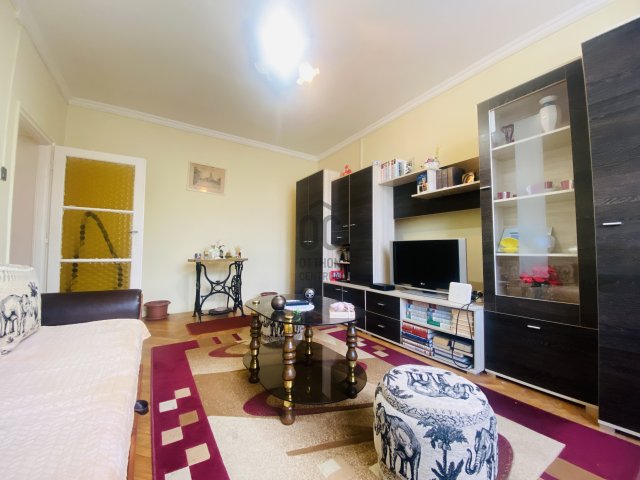 Eladó téglalakás, Kazincbarcikán 20 M Ft, 2 szobás