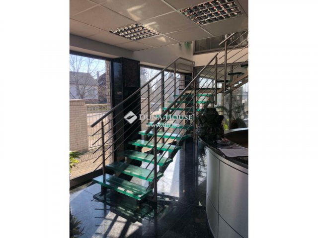 Eladó iroda, Gödöllőn 370 M Ft / költözzbe.hu