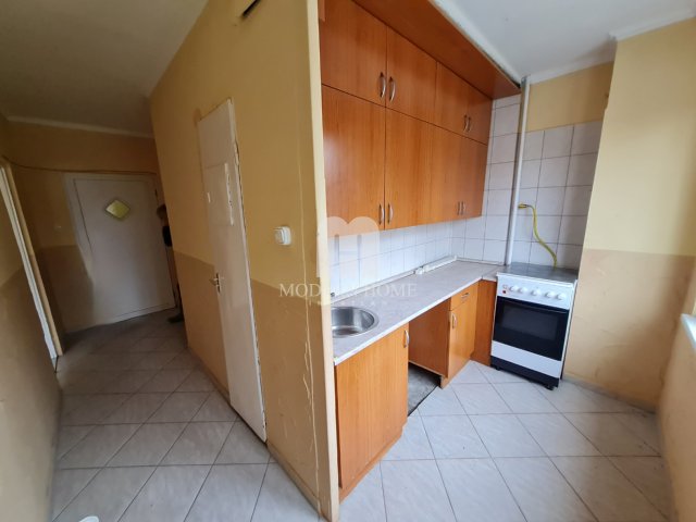 Kiadó panellakás, albérlet, Székesfehérvárott 160 E Ft / hó