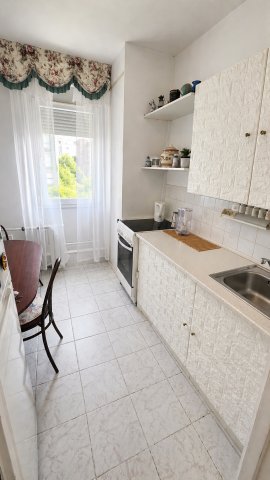 Eladó panellakás, Pécsett, Tildy Zoltán utcában 37.5 M Ft