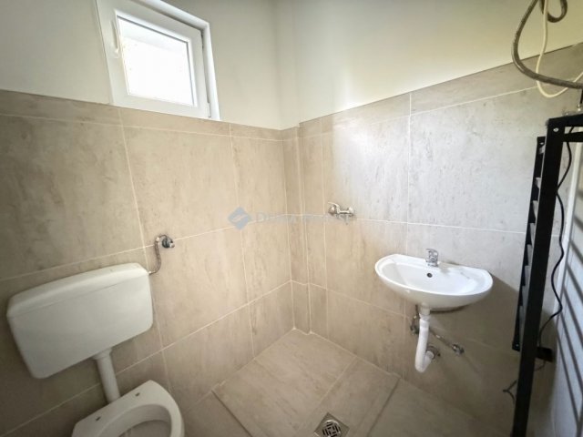 Eladó téglalakás, Budapesten, XX. kerületben 44.9 M Ft, 1 szobás