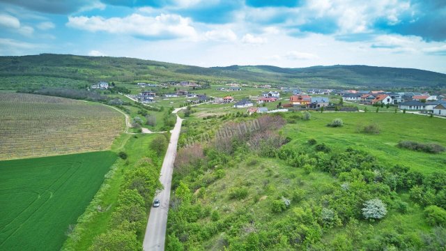 Eladó telek, Budajenőn, Szőlő utcában 10 M Ft