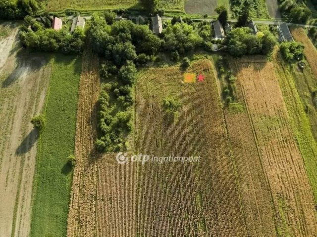 Eladó telek, Előszálláson 20 M Ft / költözzbe.hu