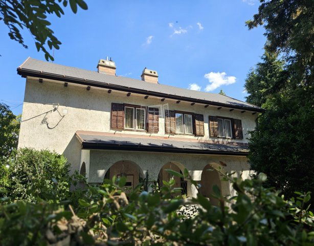 Eladó téglalakás, Budapesten, XII. kerületben 279.999 M Ft