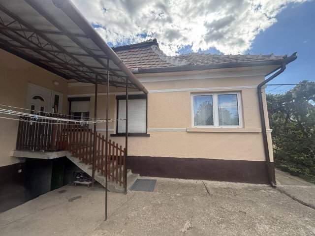 Eladó családi ház, Ináncson 35 M Ft, 4 szobás