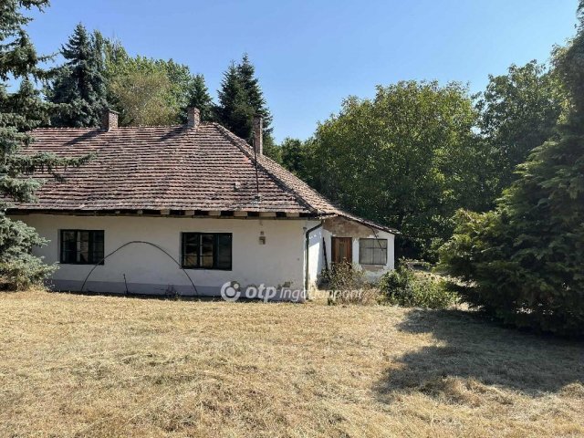 Eladó telek, Gyöngyösön 75 M Ft / költözzbe.hu