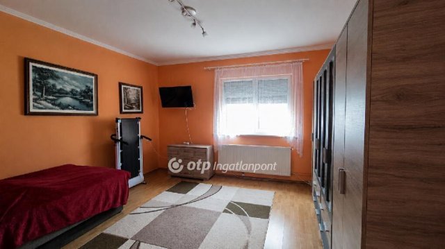Eladó családi ház, Domoszlón 51.9 M Ft, 2+1 szobás