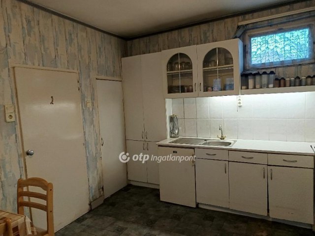 Eladó családi ház, Budapesten, XXI. kerületben 33 M Ft, 1 szobás