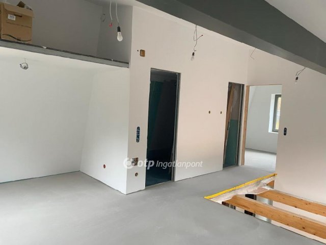 Eladó családi ház, Budakeszin 235 M Ft, 3+2 szobás