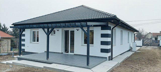 Eladó családi ház, Érden 145 M Ft, 4 szobás